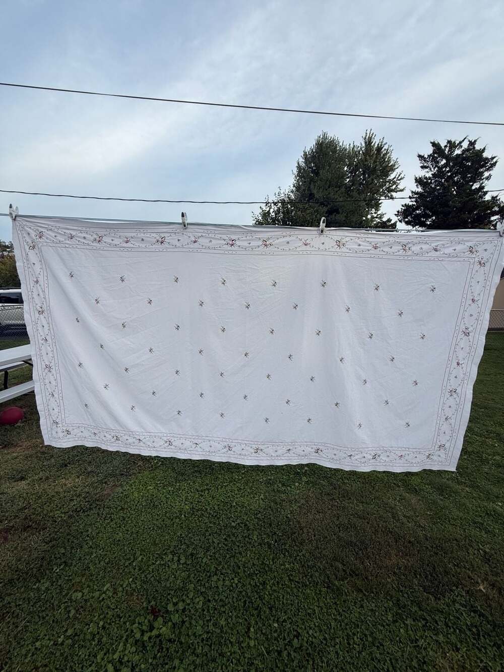 Vintage Embroidered Floral Tablecloth White Linen 114x63